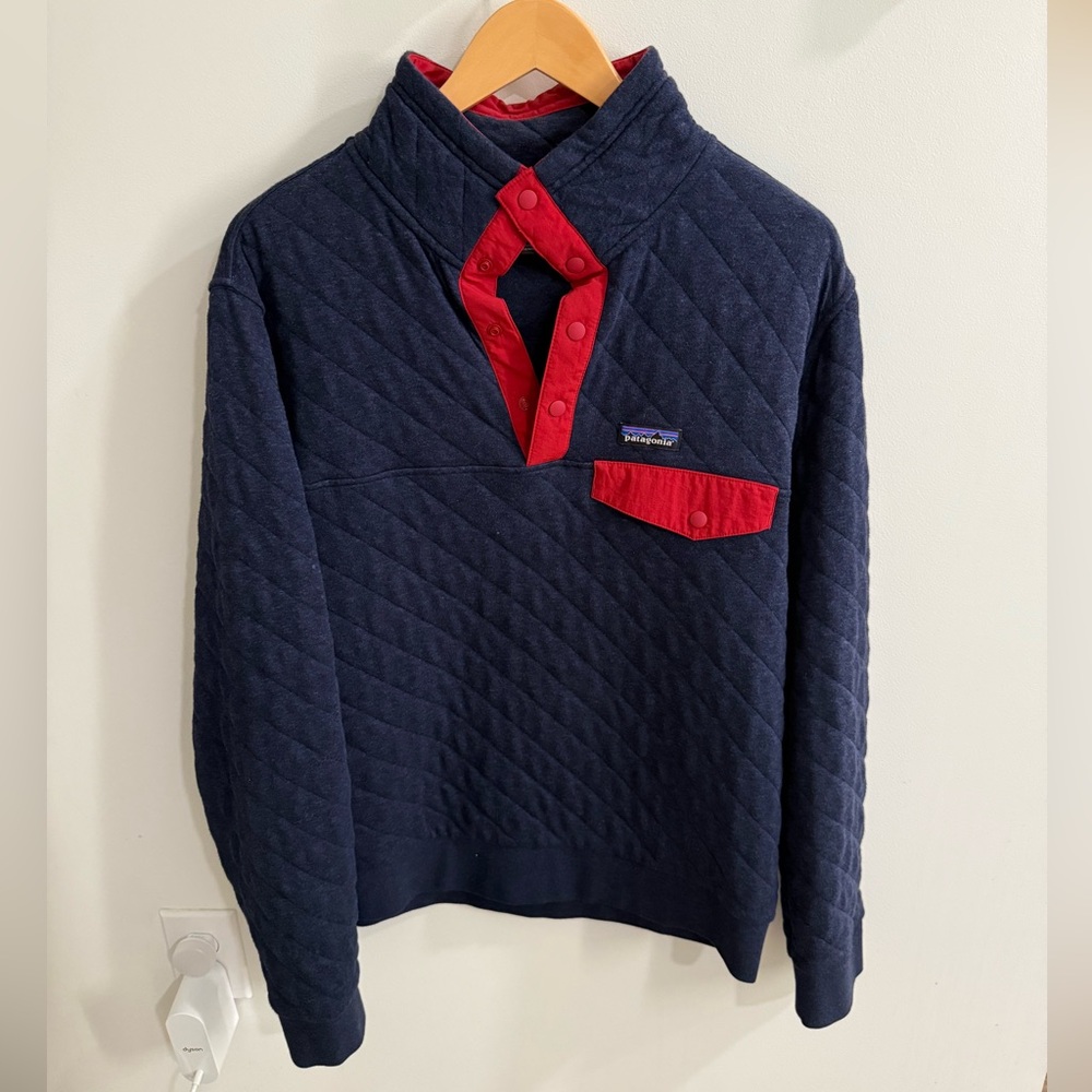 Patagonia Men’s Cotton Quilt Snap-T Pullover in Navy/Red, size: M
